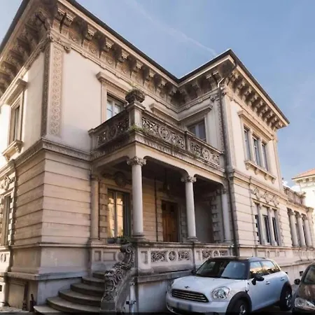 Three-Room Apartment In Como Center Esterno foto