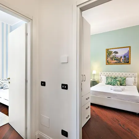 Three-Room Apartment In Como Center Esterno foto