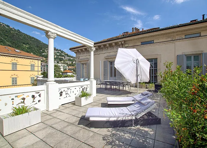 Three-Room Apartment In Como Center