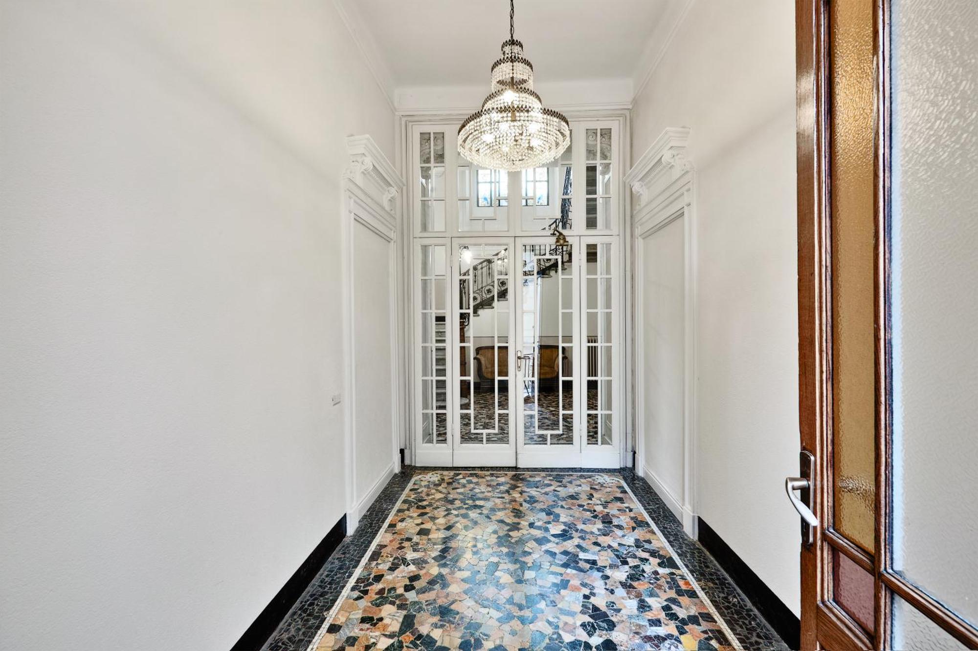 Three-room In Center Appartamento *
